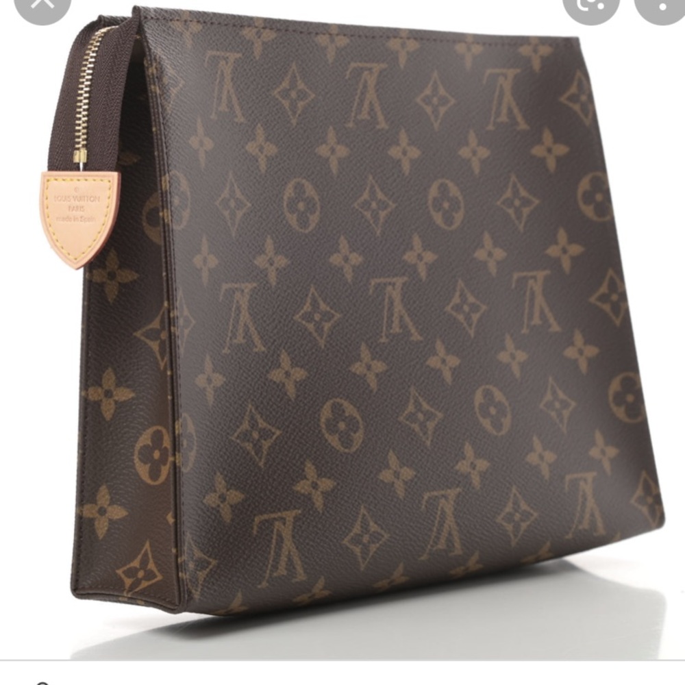 Louis Vuitton Toiletry Pouch 26